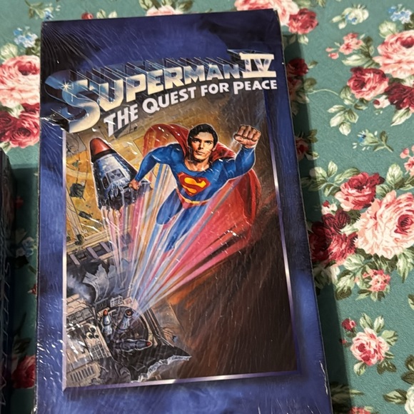 SUPERMAN THE MOVIE 🍿 Collection! VHS 📼 factory sealed, unopened VHS movies lot - Picture 9 of 10